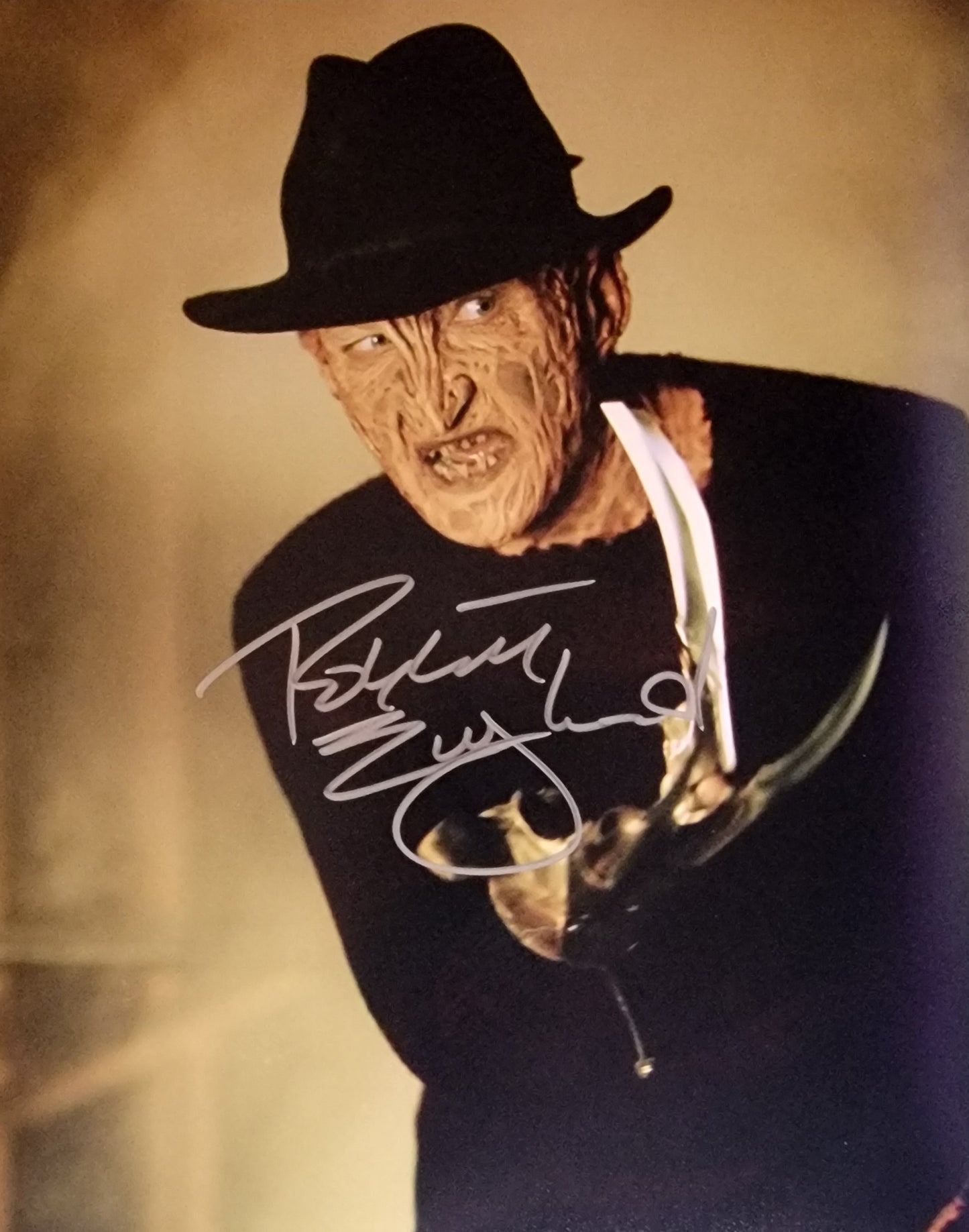 Robert Englund