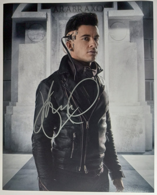 Jonathan Bailey