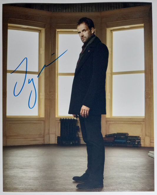 Jonny Lee Miller