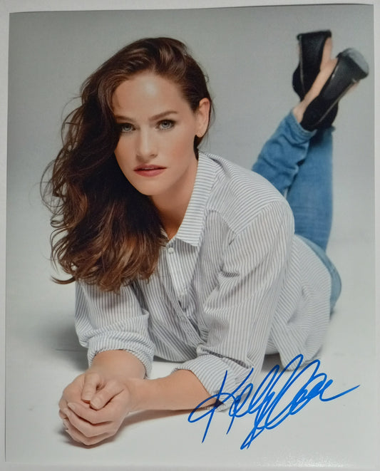 Kelly Overton