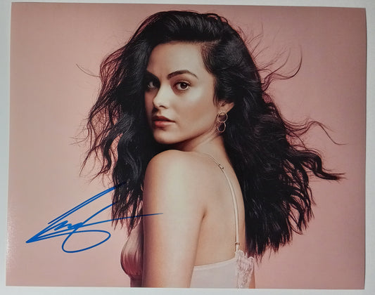 Camila Mendes