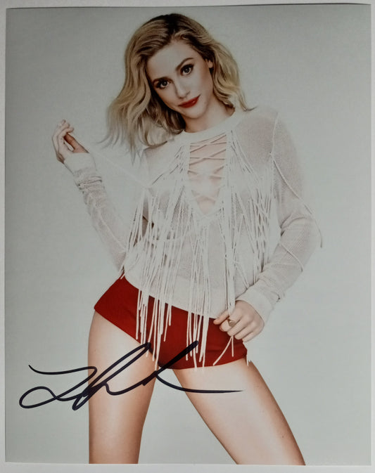Lili Reinhart