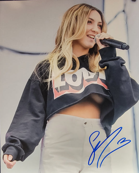 Julia Michaels