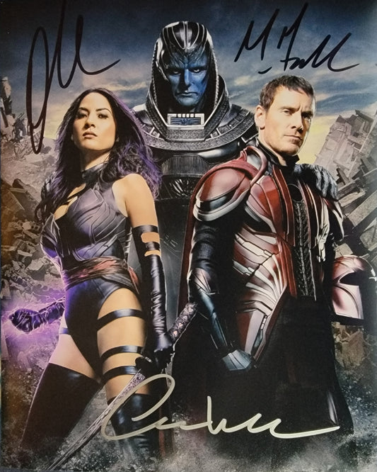 Olivia Munn, Michael Fassbender & Oscar Isaac