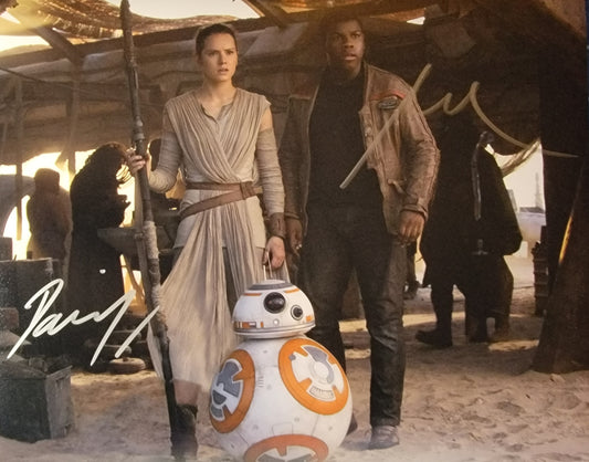 Daisy Ridley & John Boyega