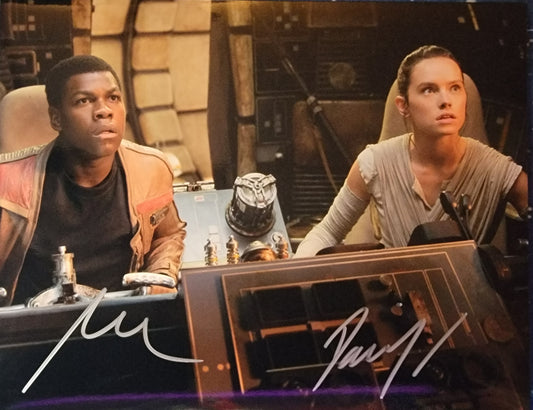 Daisy Ridley & John Boyega