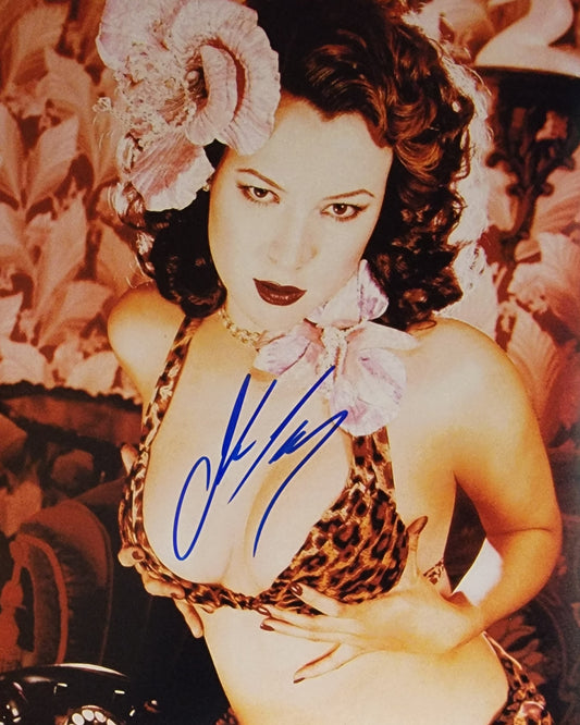 Jennifer Tilly